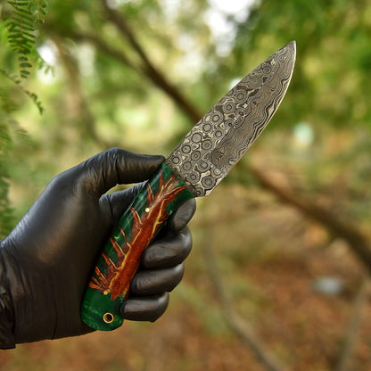 High End Handmade Damascus Skinner Outdoor Knife Pinecone Resin Handle