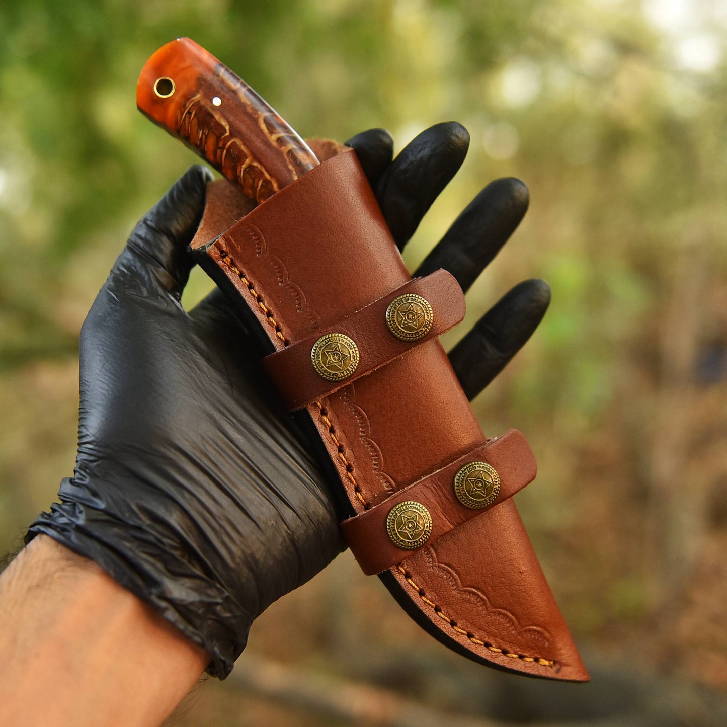 Handcrafted Damascus Steel Pinecone Skinner Camping Knife Resin Handle