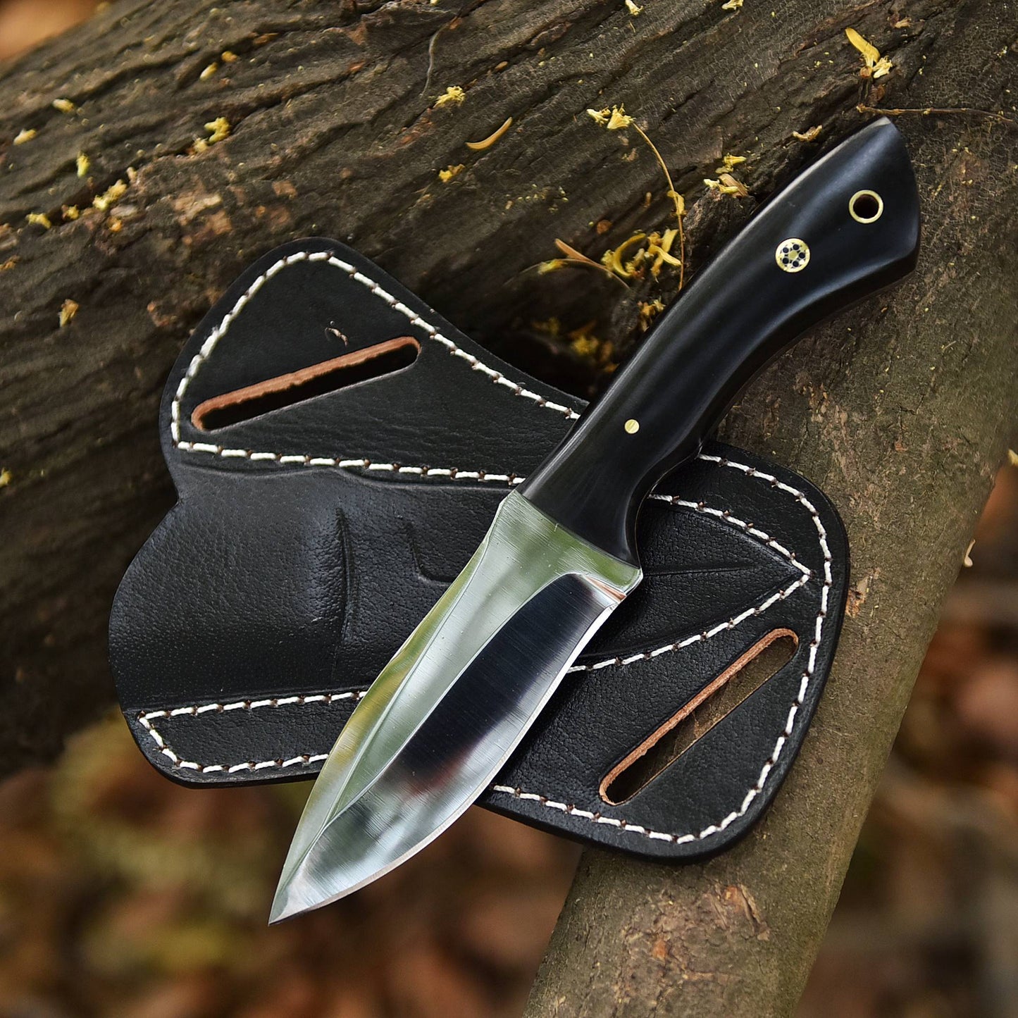 Handmade Carbon Steel D2 Blade Skinner Hunting Camping Knife Resin Handle