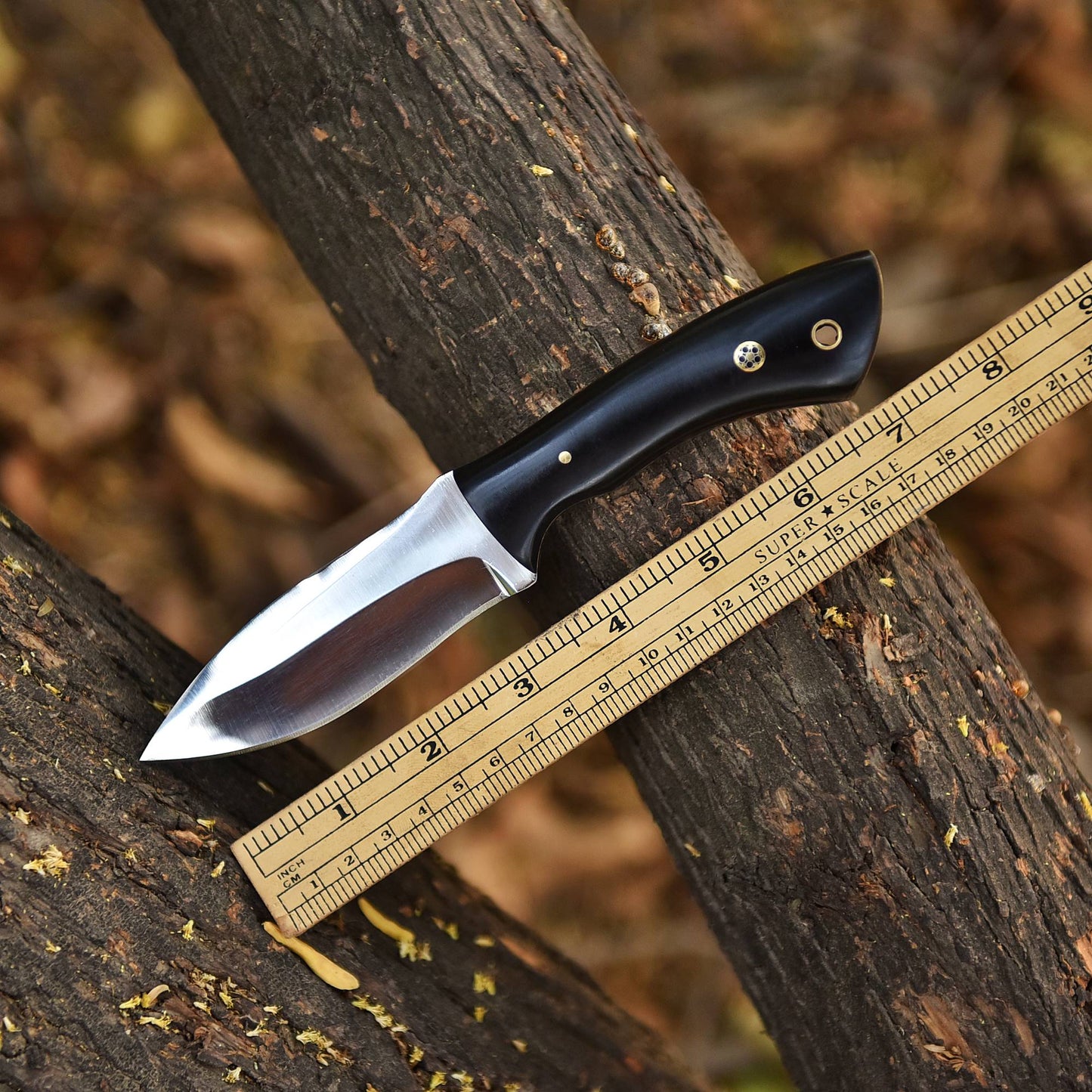 Handmade Carbon Steel D2 Blade Skinner Hunting Camping Knife Resin Handle