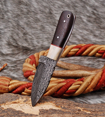 Custom Handmade Damascus Steel Outdoor Hunting Skinning Knife With Sheath