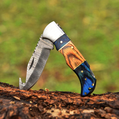 Handmade Hiking Adventure Damascus Steel Blade Pocket Knife Wood Handle