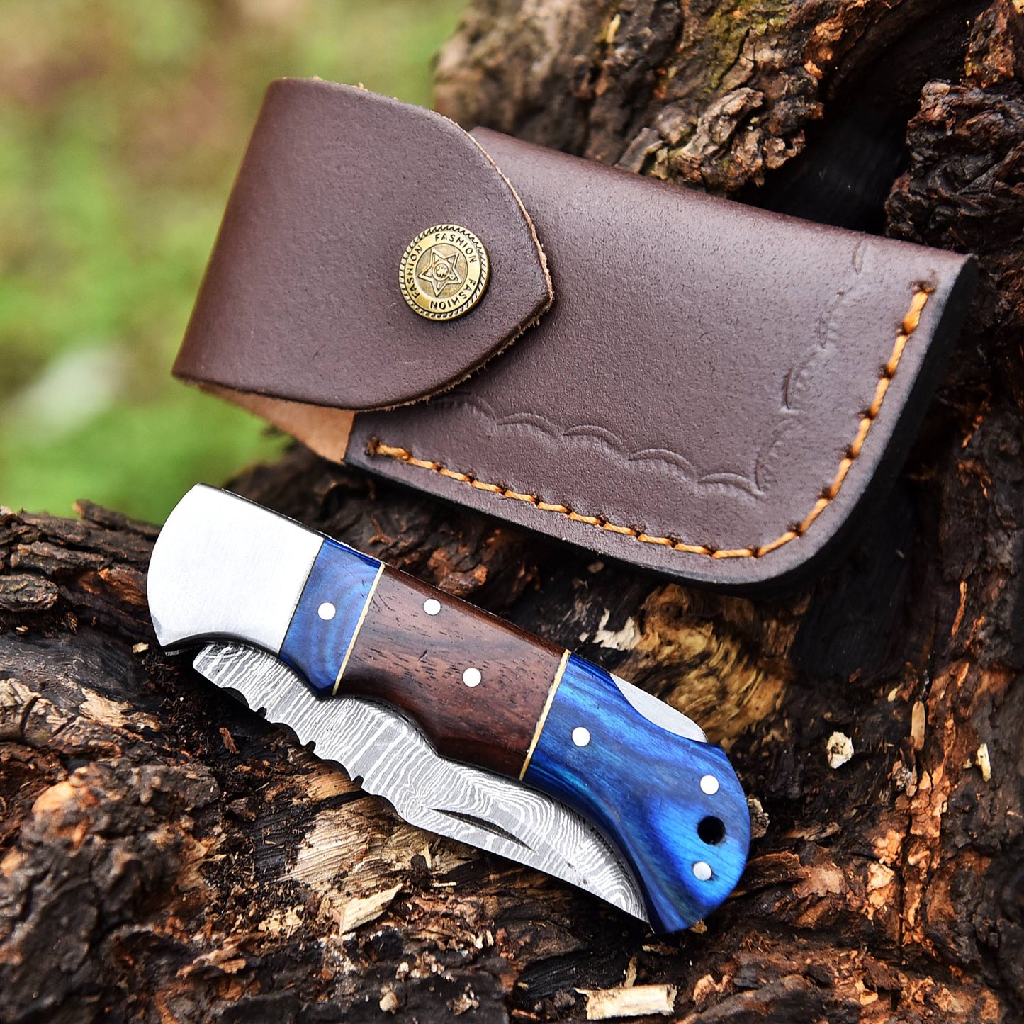 Elite Handmade Damascus Steel Blade Pocket Knife Camping Knife Wood Handle