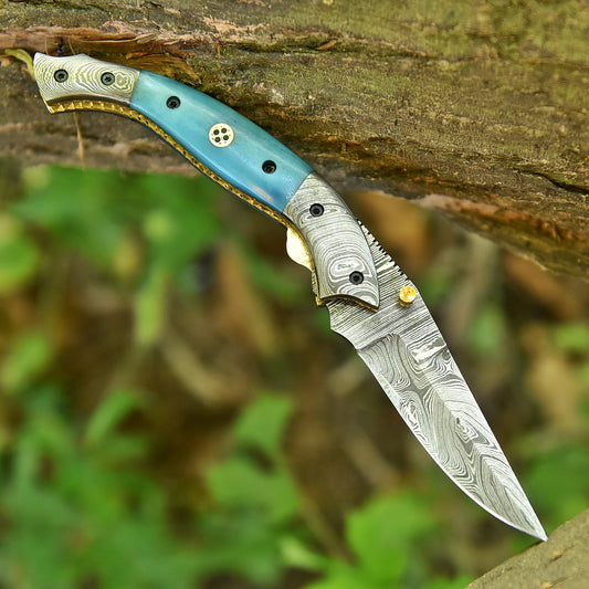 Handmade Damascus Steel Hunting Pocket Knife Camping Folding Blade With Camel Bone Handle