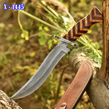 Handmade Forged Damascus Steel Hunting Camping Bowie Knife With Sheath