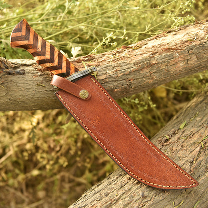 Handmade Forged Damascus Steel Hunting Camping Bowie Knife With Sheath