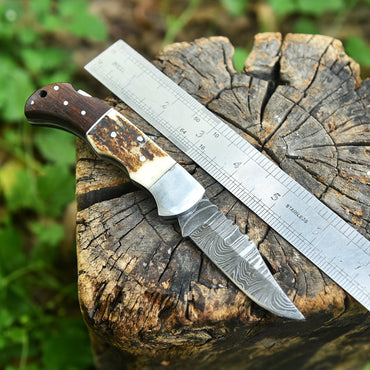 Handmade Premium Damascus Steel Folding Blade Pocket Knife Stage Handle