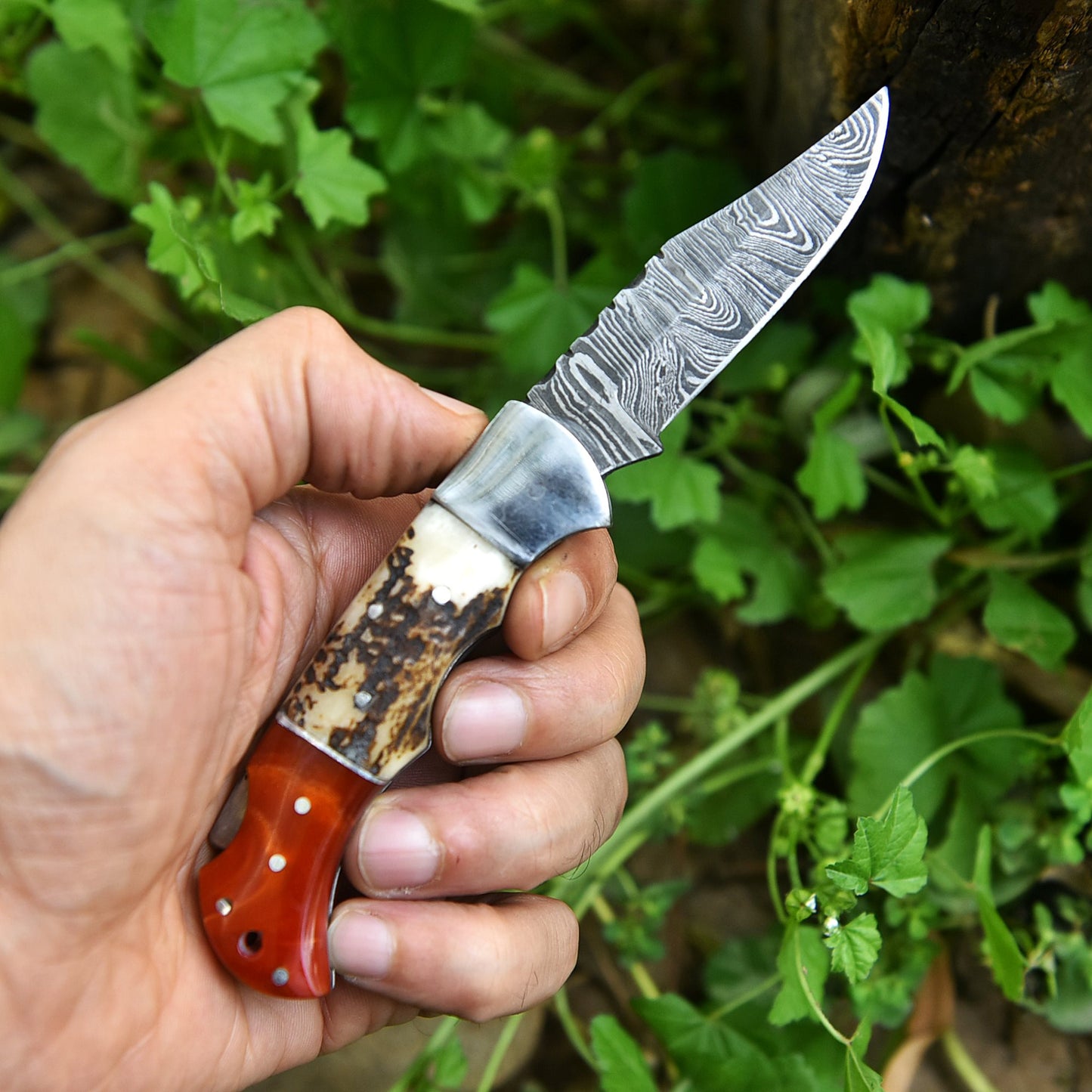 Handcrafted Damascus Steel Blade Folding Hunting Outing EDC Knife