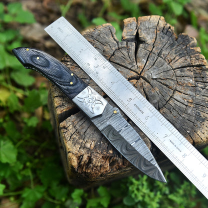 Luxury Handmade Damascus Steel Folding Knife Outdoor Adventure Tool