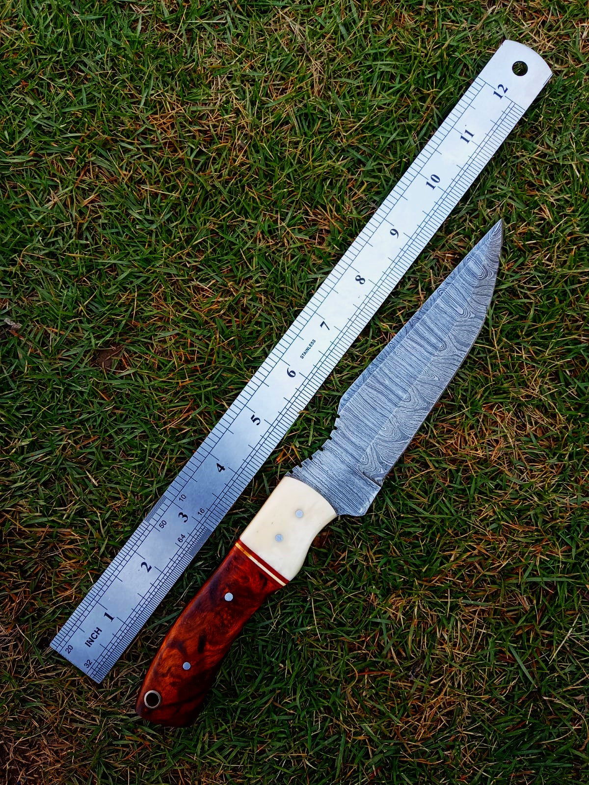 Custom Handmade Damascus Steel Blade Outdoor Hunting Camping Knife
