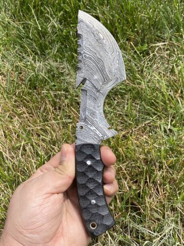 Handmade Damascus Steel Bowie Knife Multi-Purpose Hunting Skinner - with Leather Sheath